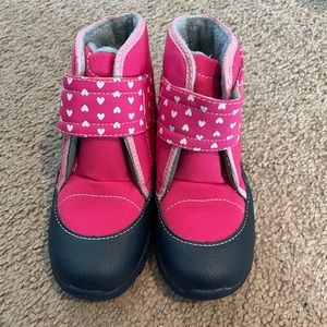 Never Worn Girls size 11 pink See Kai Run boots